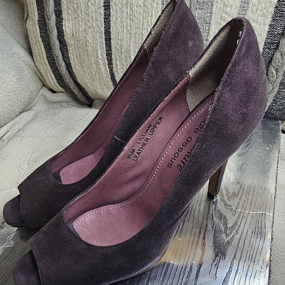 Andre Assous Brown Heeled Pumps